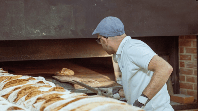 パン屋を辞めたい人へ【パン職人から転職して人生変える方法とは?】