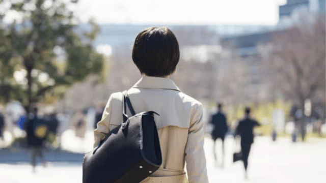 地下アイドル4年・CA夢も断念した25歳女性が、平日だけで正社員を目指す話｜「今年いっぱいで区切りをつける」と決めた理由