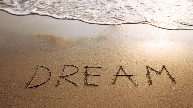 新卒で就職する以外の選択肢があってもいい