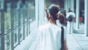 着物販売を1年で辞めた大卒23歳が、几帳面な性格と放送部チーフの経験を武器に「残業少なめ・長く続く仕事」を探した話