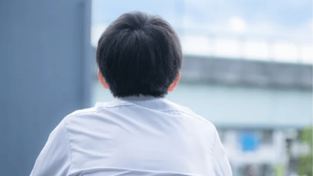 うつ病で工場を辞めた25歳が、6年の接客経験と独学力を武器に正社員を目指した話