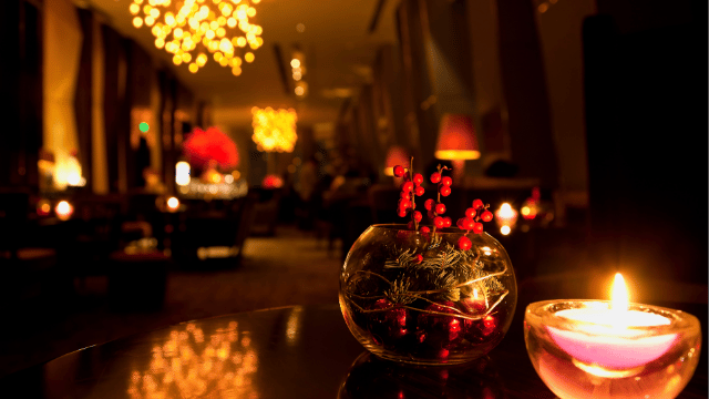 居酒屋の店長代理・ラウンジのボーイ——現場で身につけた対人力