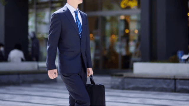 工場勤務とITエンジニアを経験した高専卒21歳男性がパワハラ退職後に大手安定志向で転職活動をやり直した体験談のアイキャッチ画像