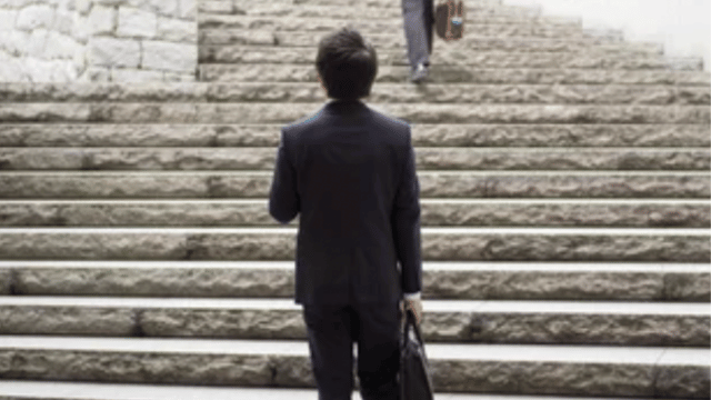 新卒2週間で退職した大卒フリーター22歳男性が転職の軸を探しながら就職活動をやり直した体験談
