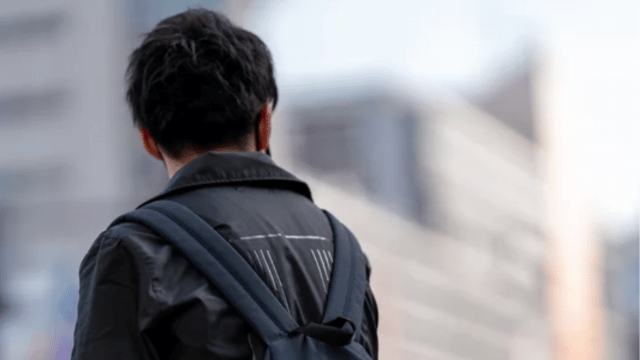 野球を続けながら派遣・契約社員・工場を経験した20歳高卒フリーター男性が土日休み正社員就職を目指して転職エージェントに相談した記録