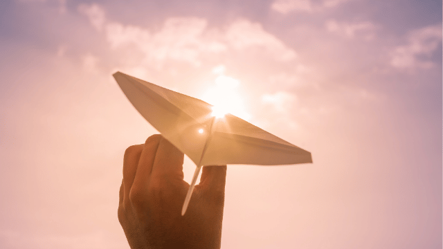 新卒車営業で3度入院した22歳大卒男性が休職中に転職活動とキャリアコンサルタント資格取得を始めた体験談のアイキャッチ画像