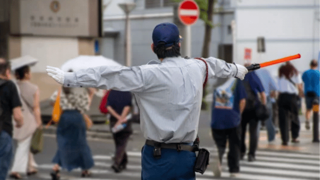 警備員フリーター