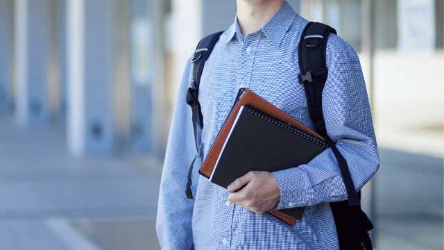 二桁のアルバイト経験がある大学中退27歳フリーター男性が性格診断で新規開拓営業への適性を発見して正社員就職を目指した体験談