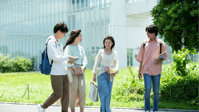 接客3年・後輩指導経験のある21歳高卒フリーター女性が複数社の書類落ち・面接落ちを経験しながら土日休み正社員就職を目指した記録